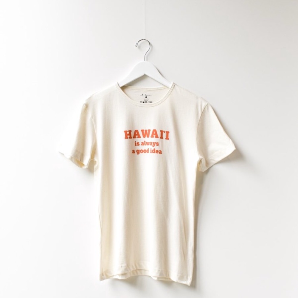 Hawaii white tee vintage inspired